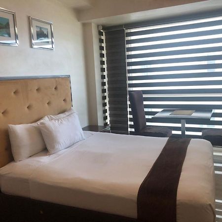 Studio Unit At The Beacon Makati Manila Exterior photo