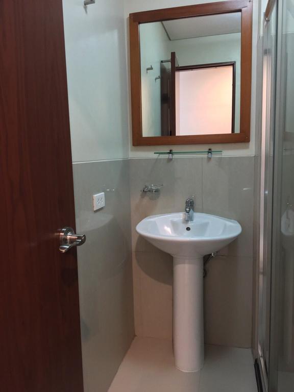 Studio Unit At The Beacon Makati Manila Exterior photo